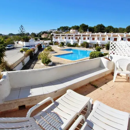 Jane - Holiday With Swimming Pool In Апартаменты Теулада